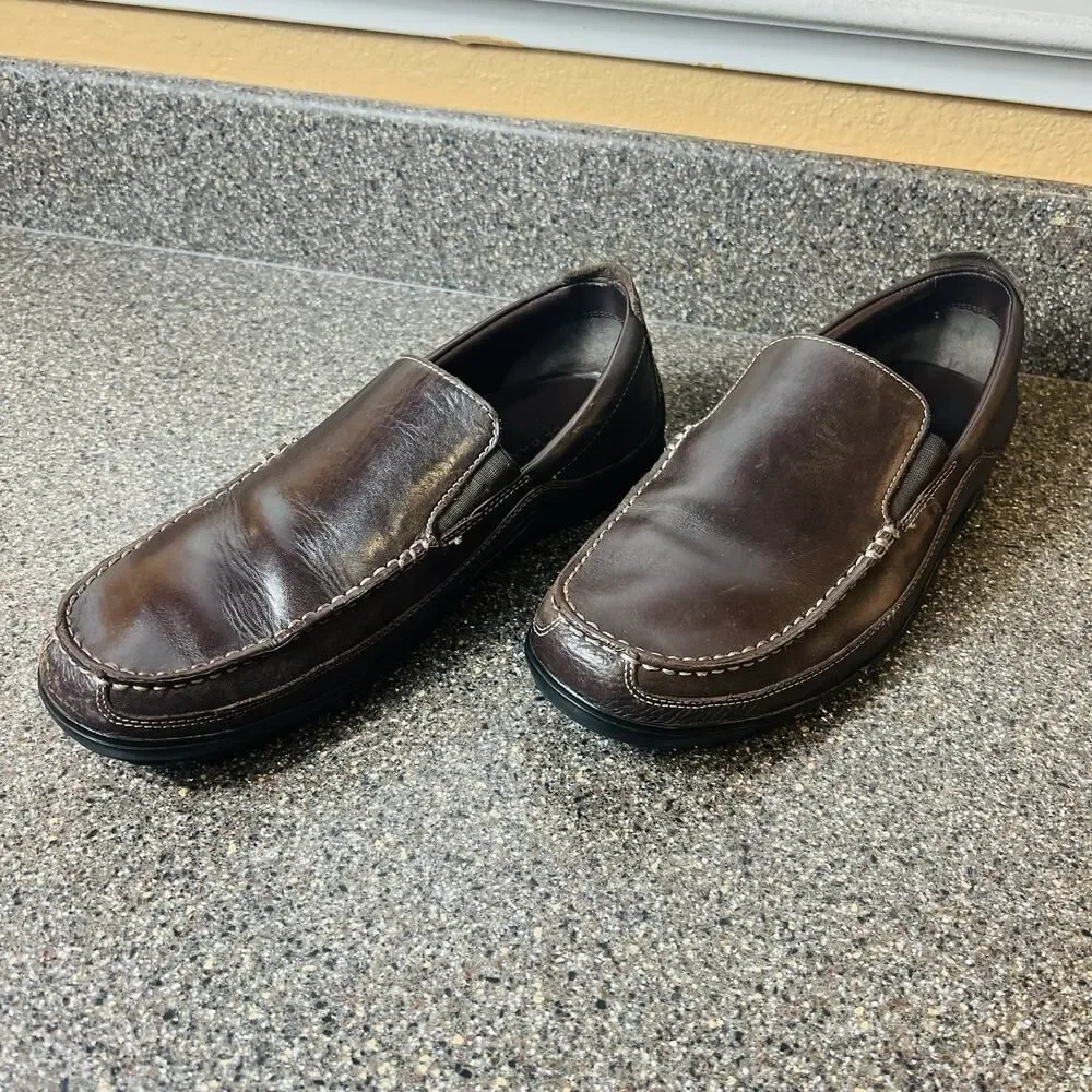 Cole Haan Mens Sz 11M Loafer Brown Classic Leather Slip On Comfort Driving Shoes